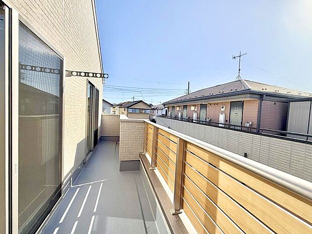 ■ 季節の移ろいを感じられる開放的な空間です