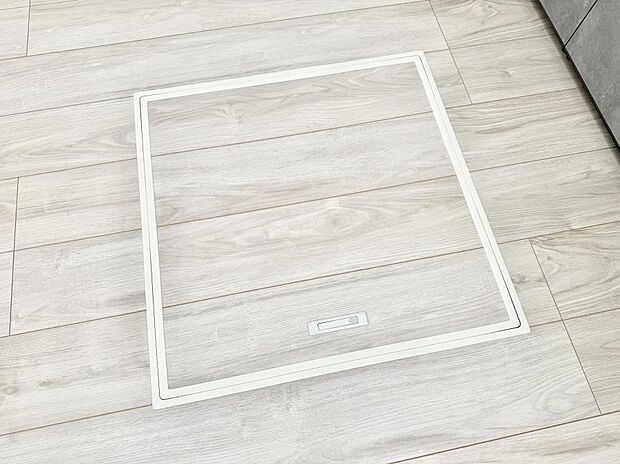 ■季節物など簡単に収納でき便利