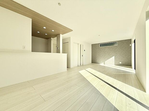 ■心落ち着く場所、ゆったり過ごせるリビング