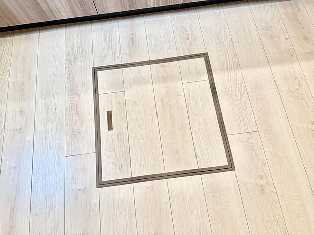 ■隠れた収納スペースで家全体がスッキリ