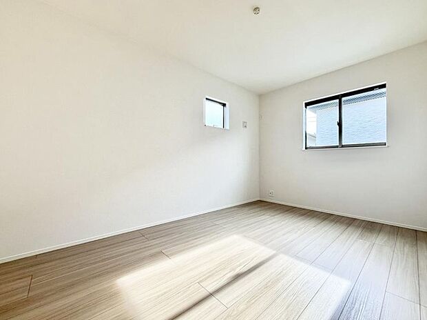 ■落ち着いた色合いのお部屋で穏やかな時間を楽しめます