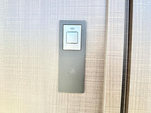 ■鍵を取り出さずに便利に操作できて快適