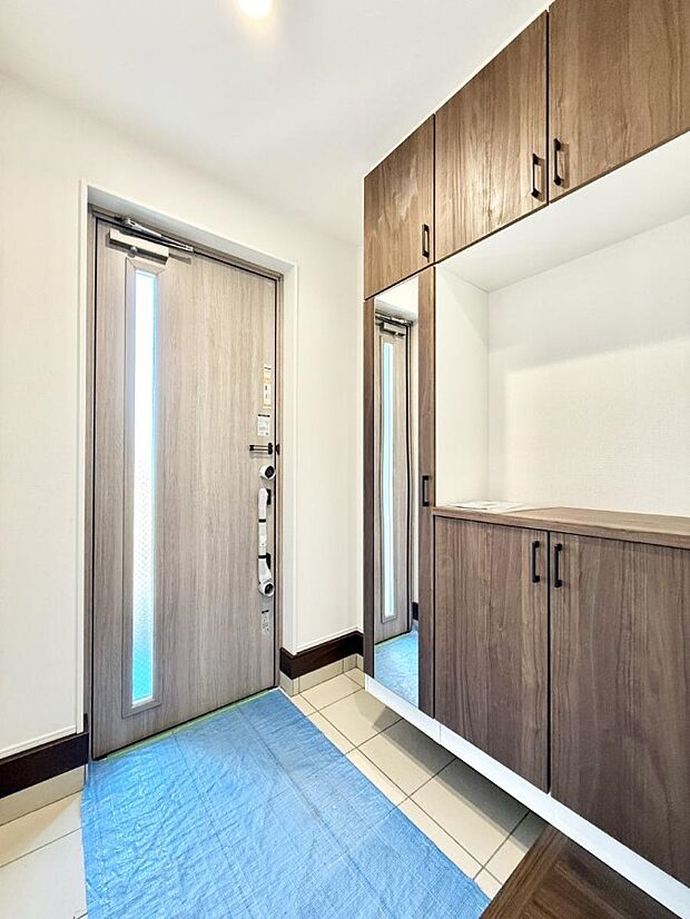 ■ シンプルで美しく、快適な暮らしの入り口