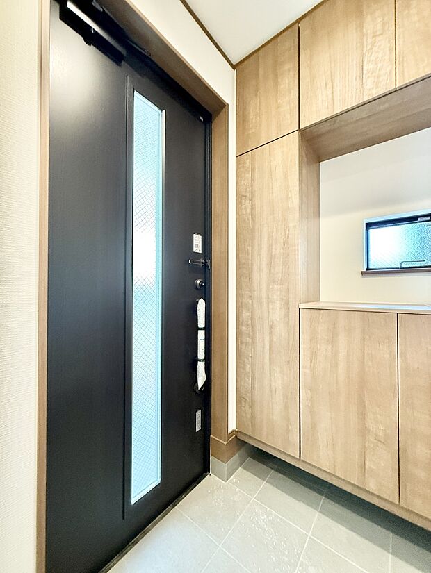 ■ ここから始まる一日、すっきり整った玄関