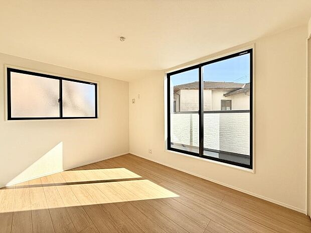 ■落ち着いた色合いのお部屋で穏やかな時間を楽しめます