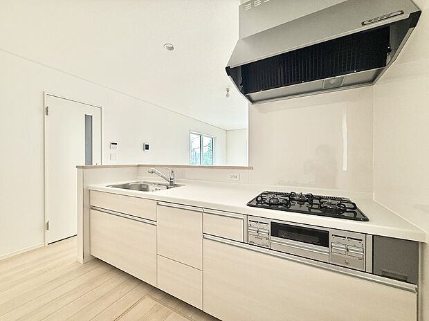 ■家族の絆を深める、温もりのあるキッチン