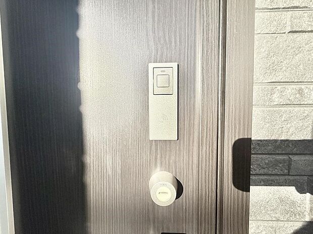 ■鍵を取り出さずに便利に操作できて快適