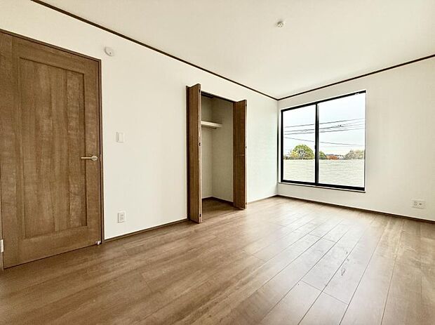 ■落ち着いた色合いのお部屋で穏やかな時間を楽しめます