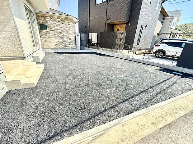 ■自宅にカースペースがあると助かります