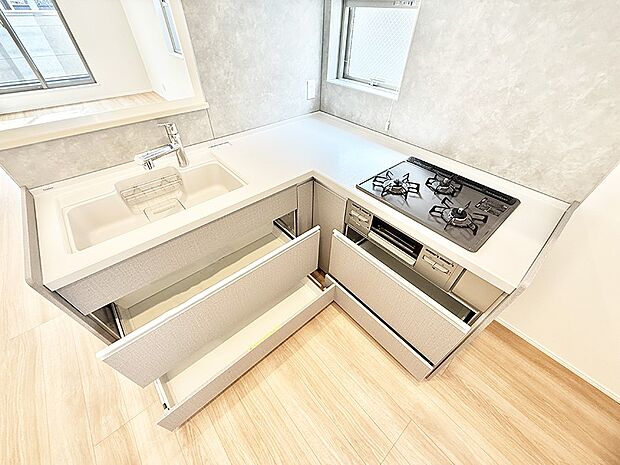 ■料理がもっと楽しくなる、快適なキッチン空間