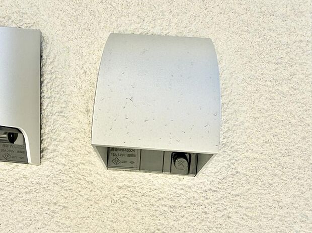 ■屋外に電源コンセントがあれば、高圧洗浄機で窓や外壁を掃除するなど便利です。