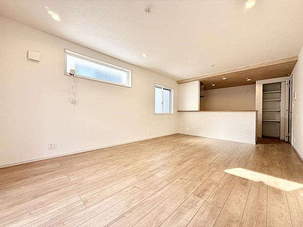 ■心落ち着く場所、ゆったり過ごせるリビング