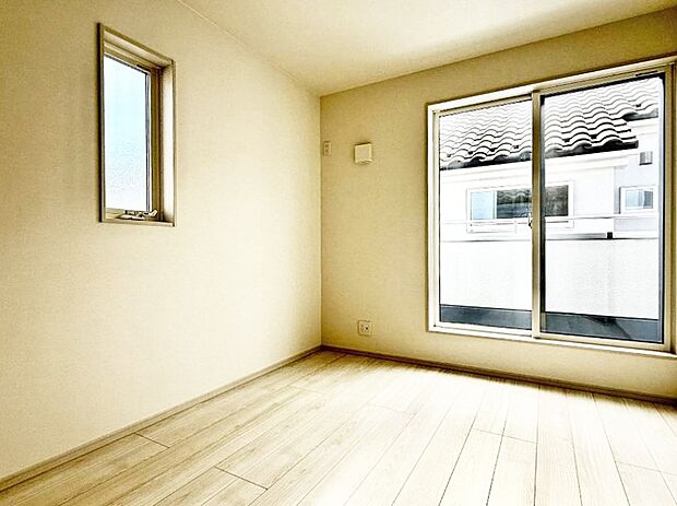 ■窓の配置や通気性の良い設計で部屋の空気がこもらず、常に新鮮な空気が流れます