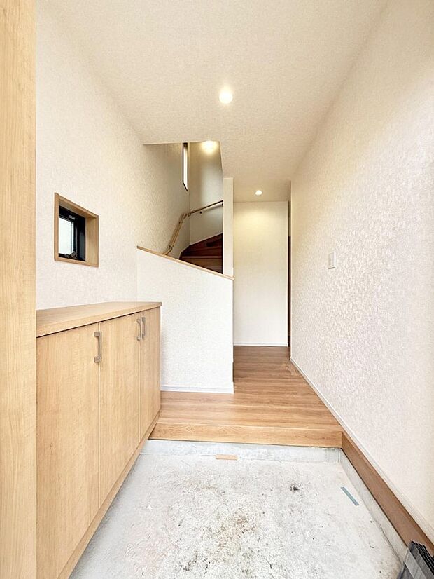 ■ シンプルで美しく、快適な暮らしの入り口