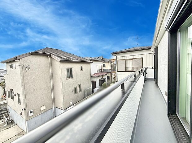 ■ 朝のコーヒーや夜の星空を楽しむ、癒しの場所