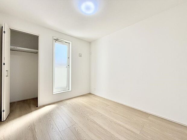 ■窓の配置や通気性の良い設計で部屋の空気がこもらず、常に新鮮な空気が流れます