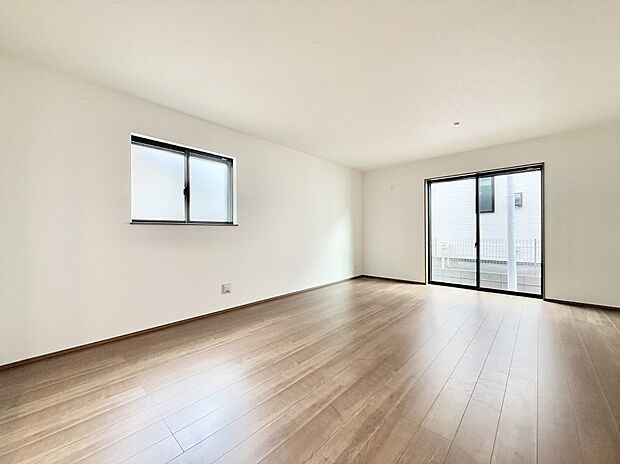 ■くつろぎと笑顔が集まる、心温まるリビング