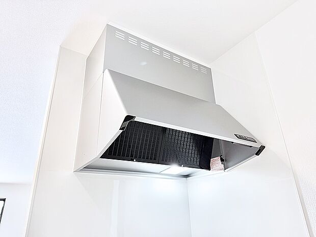 ■調理時の蒸気や匂いが換気扇に誘導され、効率的に排煙ができます。