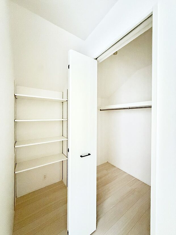 ■プラスαの収納スペース  