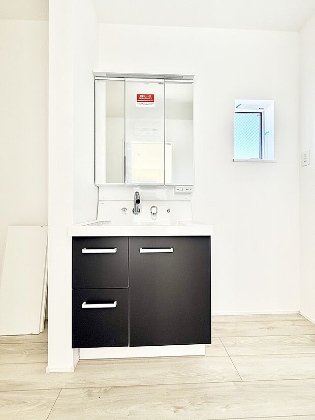 ■朝の準備がスムーズにできる広さです