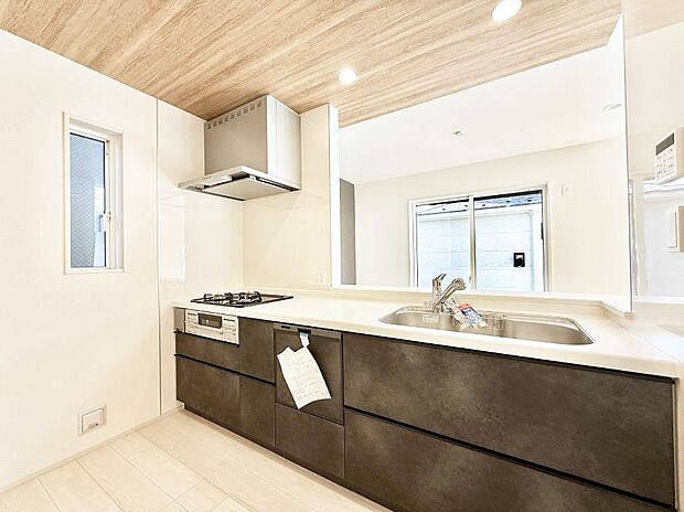 ■作る楽しみと食べる幸せを届けるキッチン