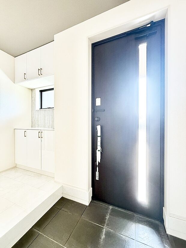 ■ ここから始まる一日、すっきり整った玄関