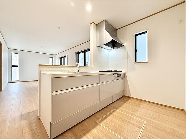 ■シンプルで機能的、毎日使いやすいキッチン