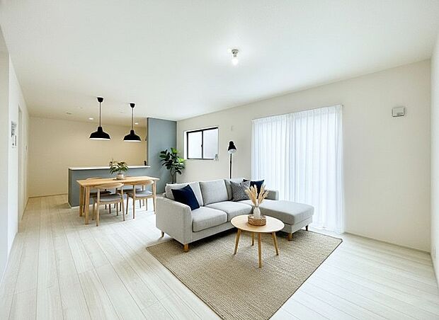 ■シンプルだけど贅沢、大切な人と過ごす心がほどける空間※家具はイメージです