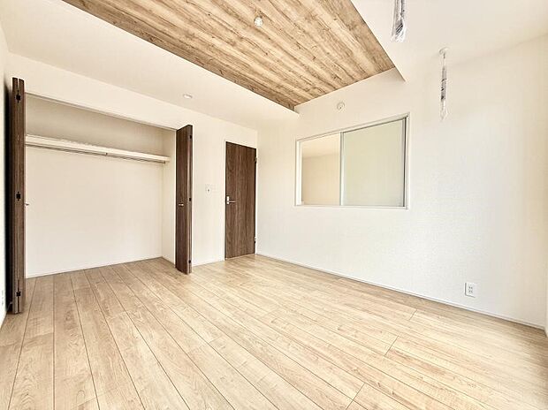 ■心地よい雰囲気が漂う落ち着いた空間