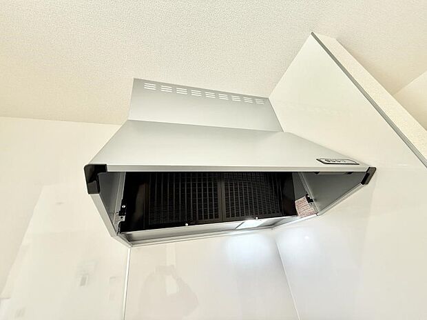 ■調理時の蒸気や匂いが換気扇に誘導され、効率的に排煙ができます。