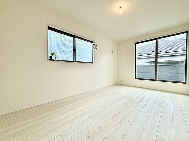 ■シンプルで使いやすい空間がスッキリ感じられます