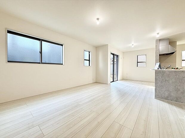 ■家族の絆を深める、温もりのあるキッチン