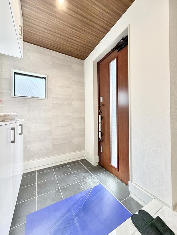 ■ ここから始まる一日、すっきり整った玄関