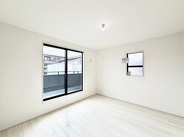 ■落ち着いた色合いのお部屋で穏やかな時間を楽しめます
