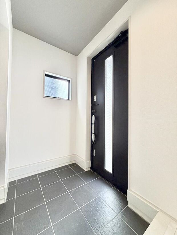 ■ ここから始まる一日、すっきり整った玄関