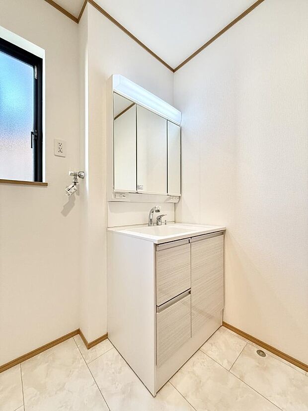 ■朝の準備がスムーズにできる広さです