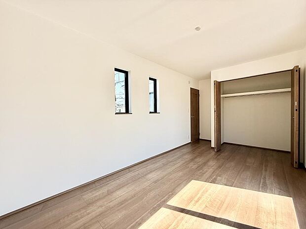 ■落ち着いた色合いのお部屋で穏やかな時間を楽しめます