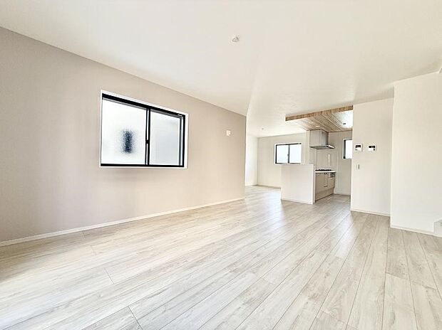 ■心落ち着く場所、ゆったり過ごせるリビング