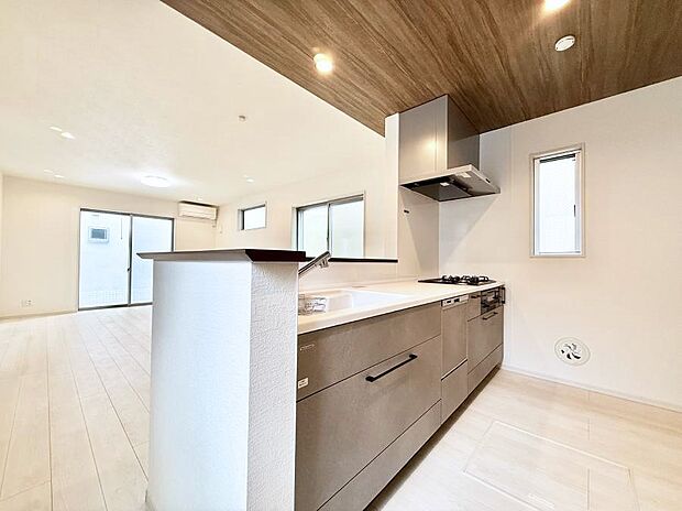 ■作る楽しみと食べる幸せを届けるキッチン