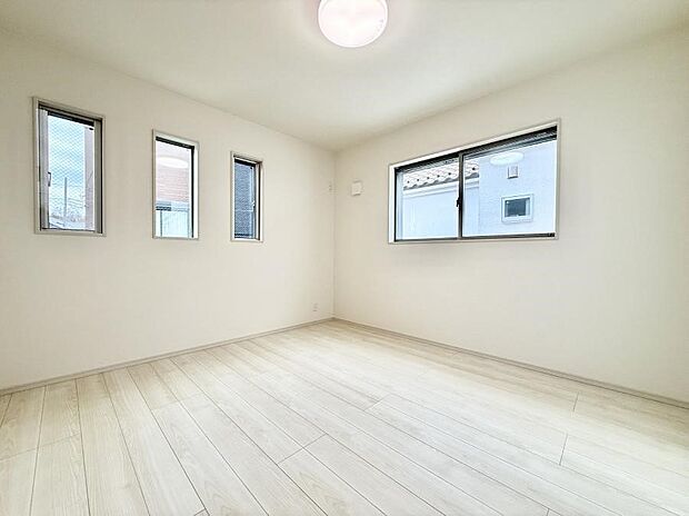 ■落ち着いた雰囲気のお部屋で心が安らぐ空間