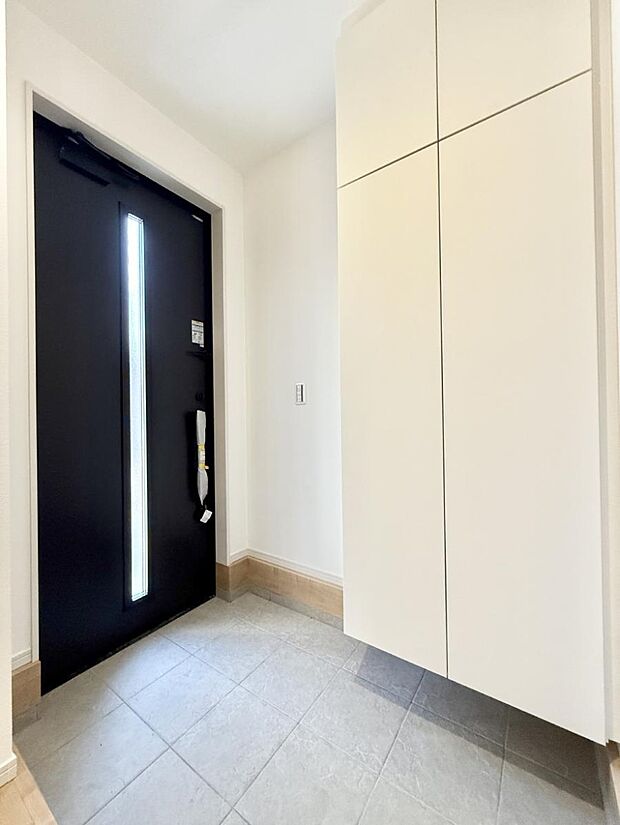 ■ ここから始まる一日、すっきり整った玄関