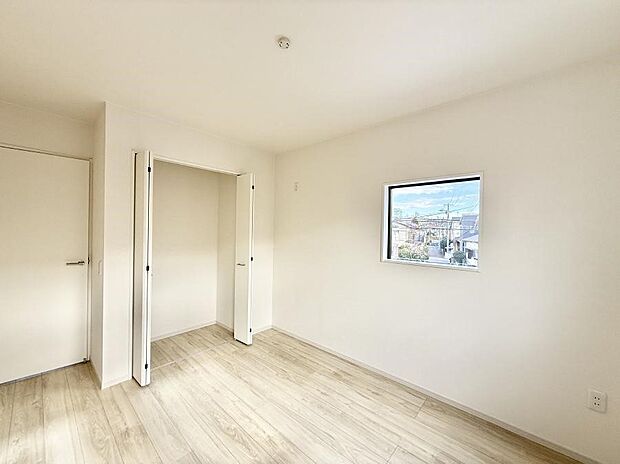 ■窓の配置や通気性の良い設計で部屋の空気がこもらず、常に新鮮な空気が流れます