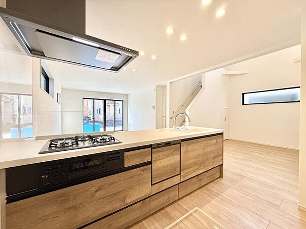 ■家族の絆を深める、温もりのあるキッチン