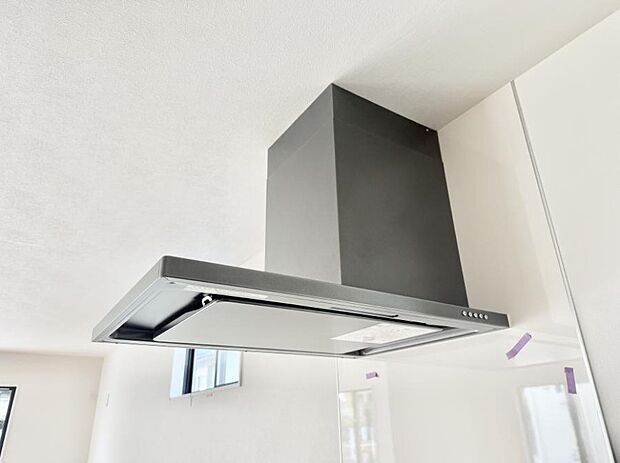 ■調理時の蒸気や匂いが換気扇に誘導され、効率的に排煙ができます。