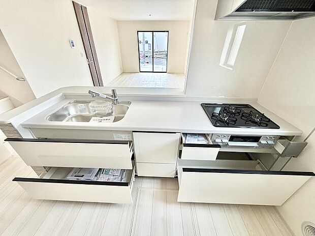 ■料理がもっと楽しくなる、快適なキッチン空間