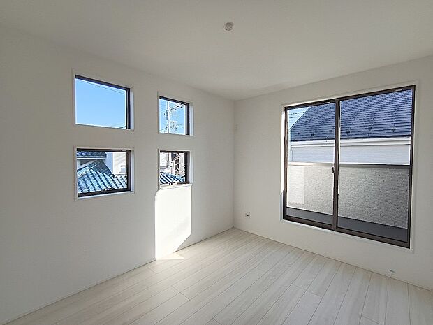 ■落ち着いた雰囲気のお部屋で心が安らぐ空間