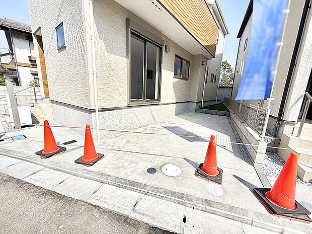 1号棟 ■快適な駐車スペースで安心