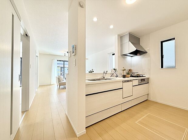 ■家族の絆を深める、温もりのあるキッチン