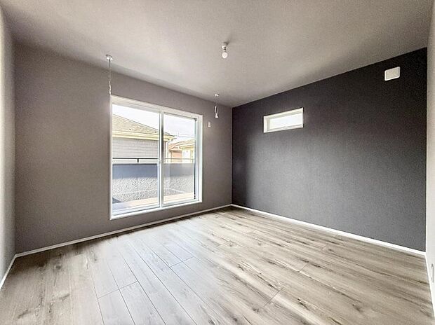 ■落ち着いた色合いのお部屋で穏やかな時間を楽しめます