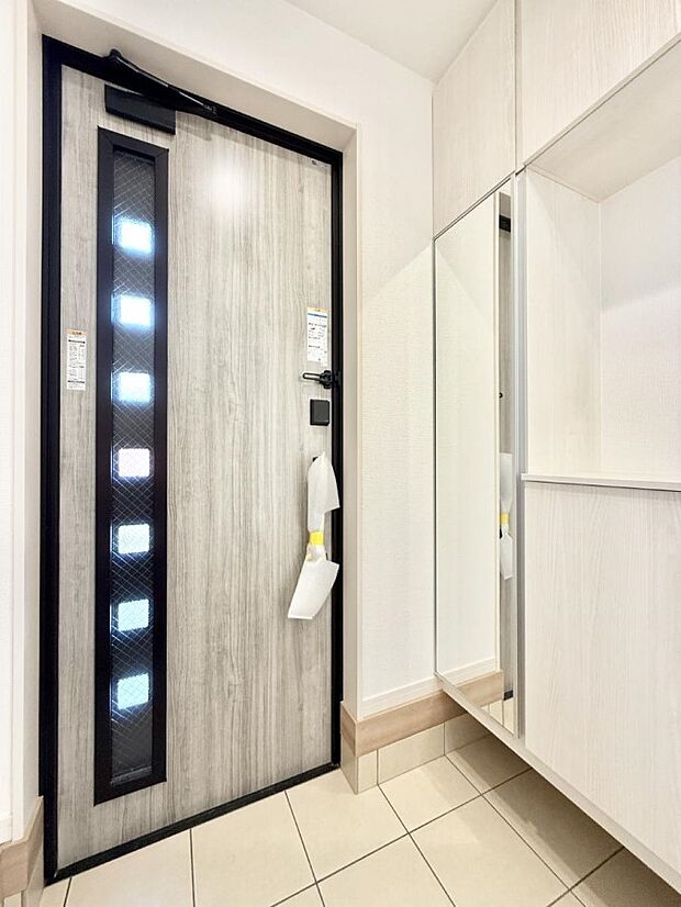 ■ ここから始まる一日、すっきり整った玄関